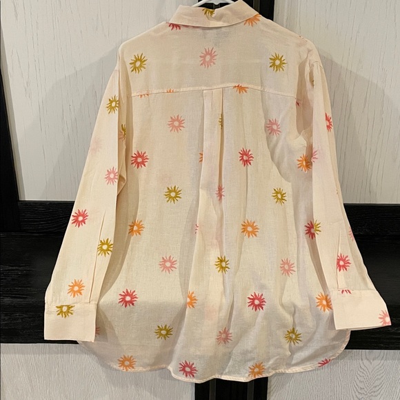 Old Navy Linen Blend Boyfriend Shirt Sun Print Size M - Picture 8 of 10